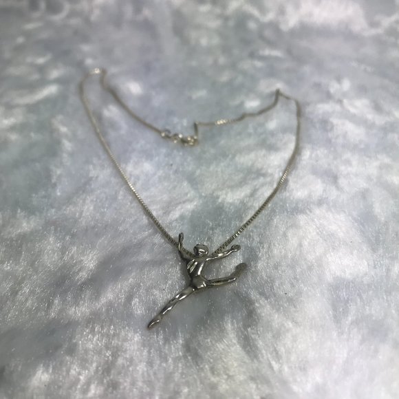 Tiny Dancer Gymnast SS pendant & Chain - Picture 9 of 9